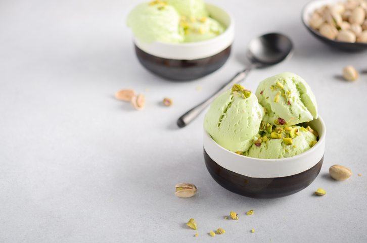 lody pistacjowe deser lody pistacjowe